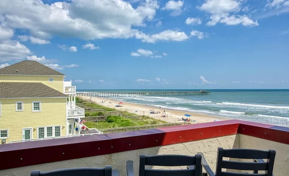 Oceanfront Top-Floor Condo at Villa Capriani - North Topsail Beach