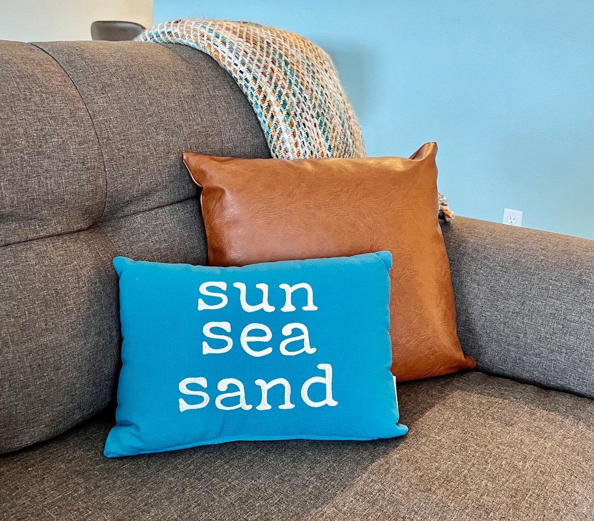 ocean-view-1-br-beach-pool-hot-tub/