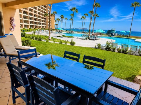 Sonoran Spa W107, 2BR/2BA Ground Floor Beach Front