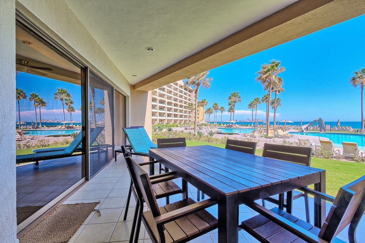 Sonoran Spa W107, 2BR/2BA Ground Floor Beach Front