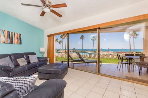 Sonoran Spa W107, 2BR/2BA Ground Floor Beach Front