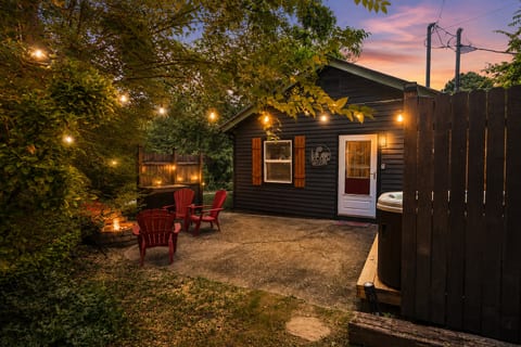 Stylish Bungalow Steps from the Pigeon Forge Parkway