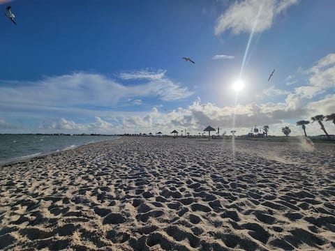 Family friendly coastal home min from beach/bay!