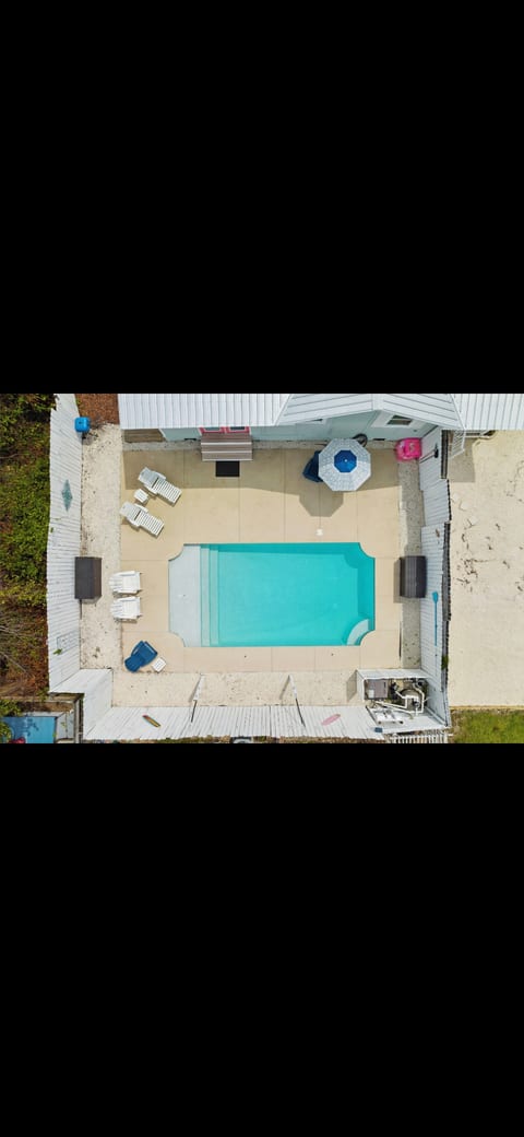 Spring Specials⛱️ Private Pool |Beach| 4 Beds