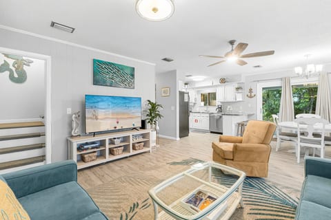 Bluefin Beach Cottage