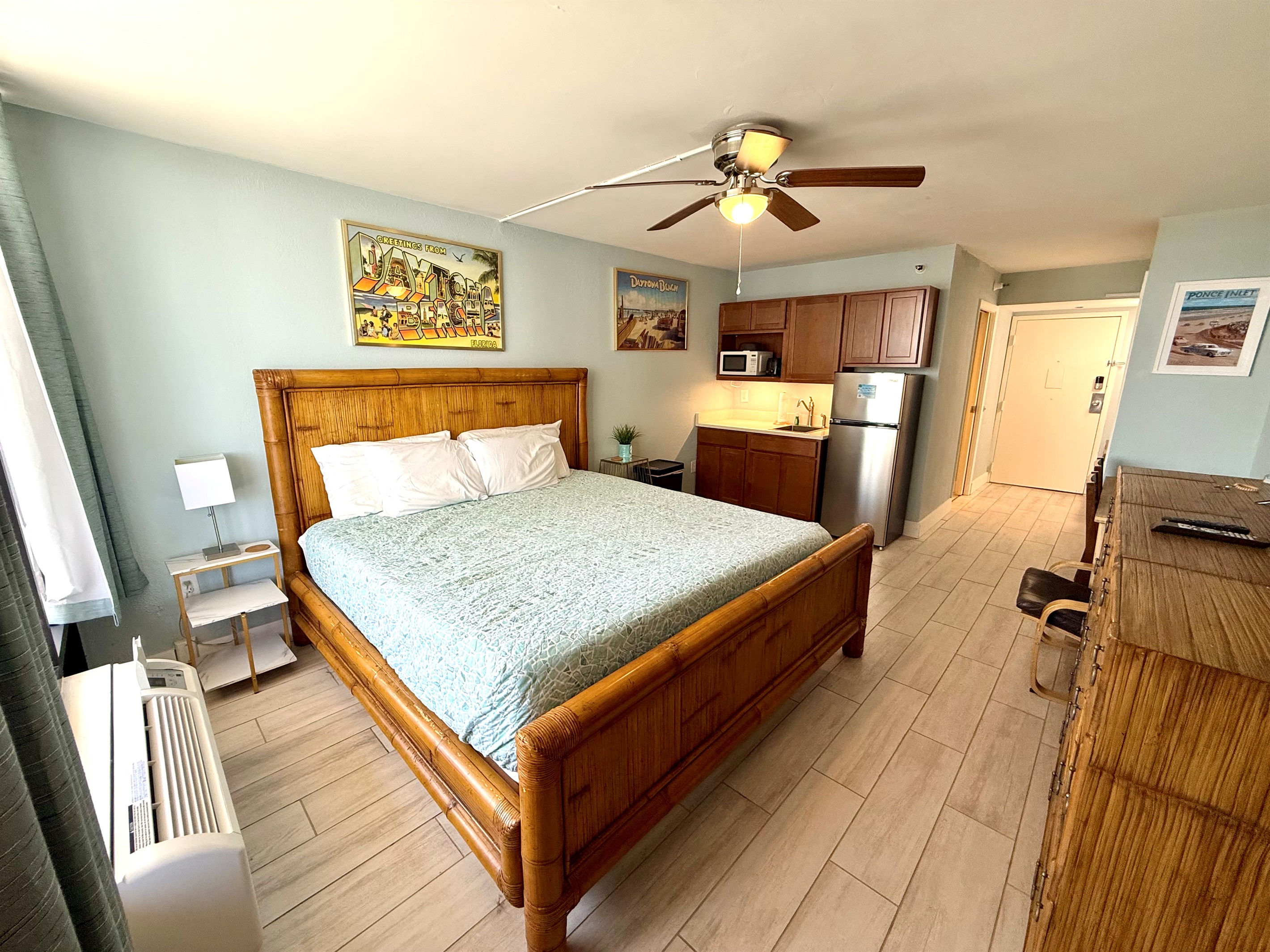 Retro Daytona Condo