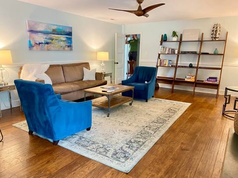 Centrally located, 2500 sq ft, 4 Bedroom CLT Home
