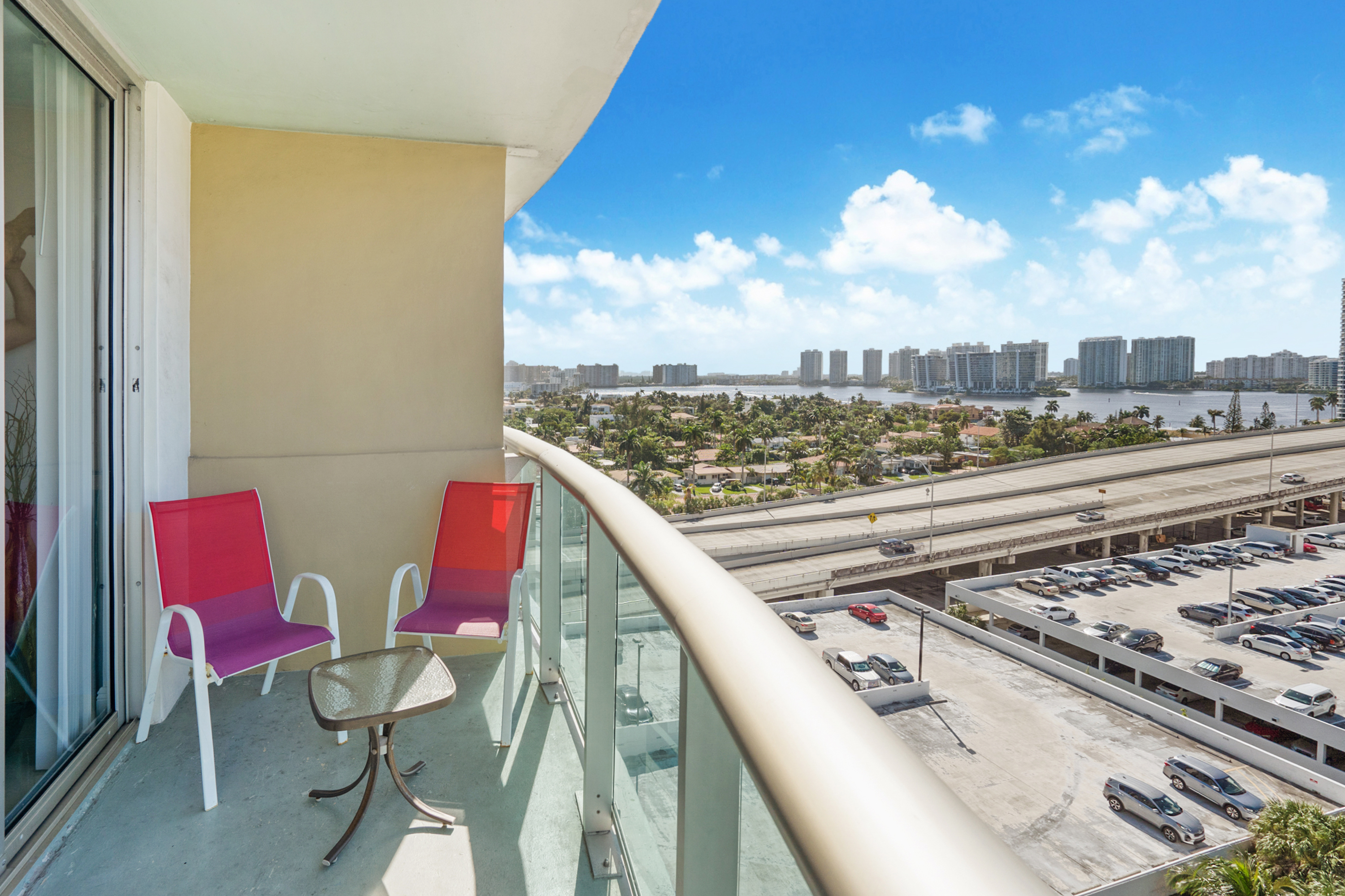 Terrace/Balcony with a City and sea view