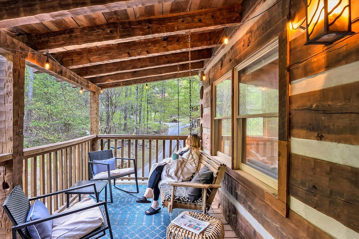 Private Farmhouse Park View Log Cabin★Hot Tub HEN image 75