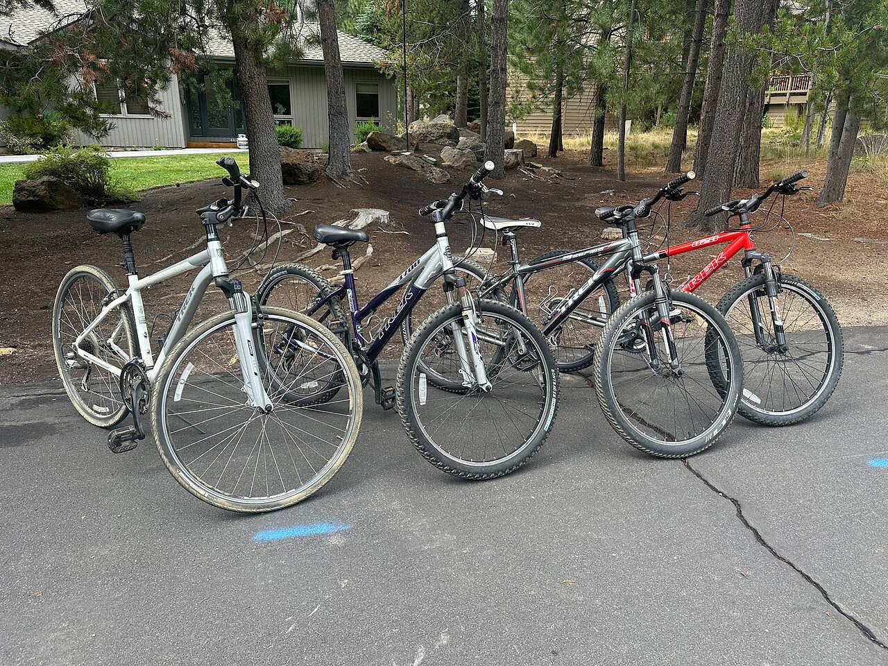 4 Trek Front Suspension Mountain Bikes