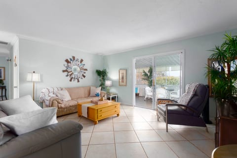 Bluff Bungalow 
