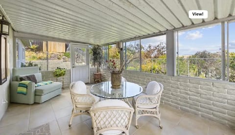 Bluff Bungalow 