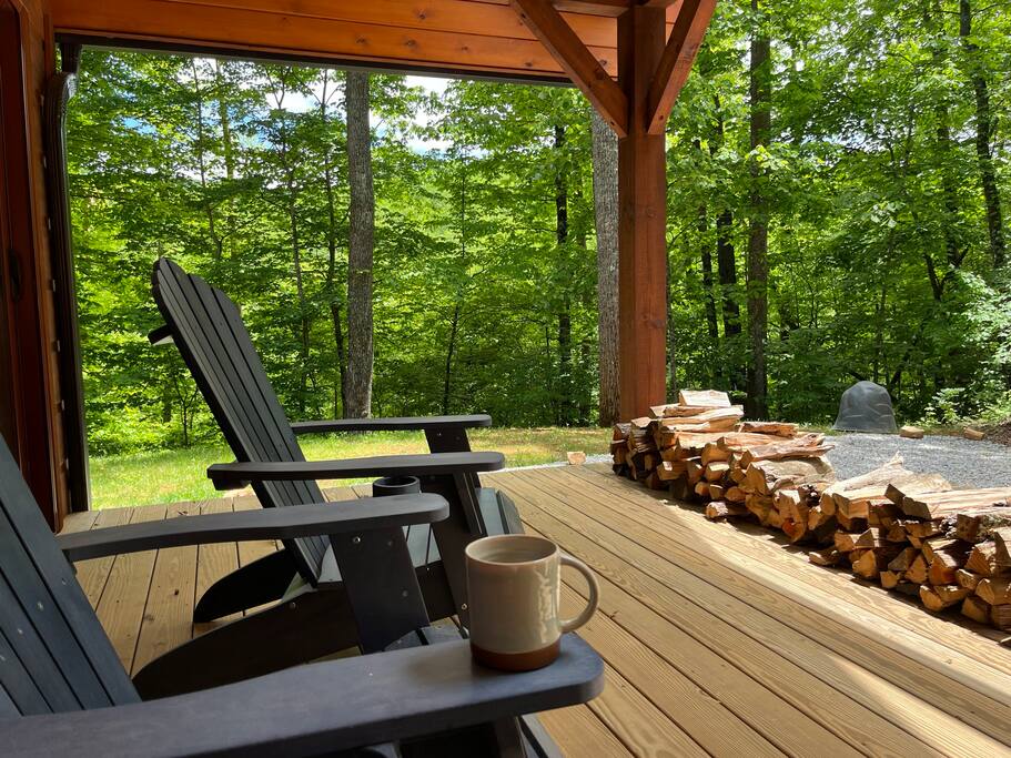 Mountain Hideaway - Minutes to the Blue Ridge Pkwy