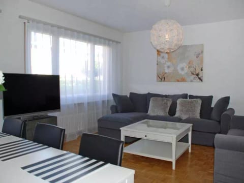 Large Suite