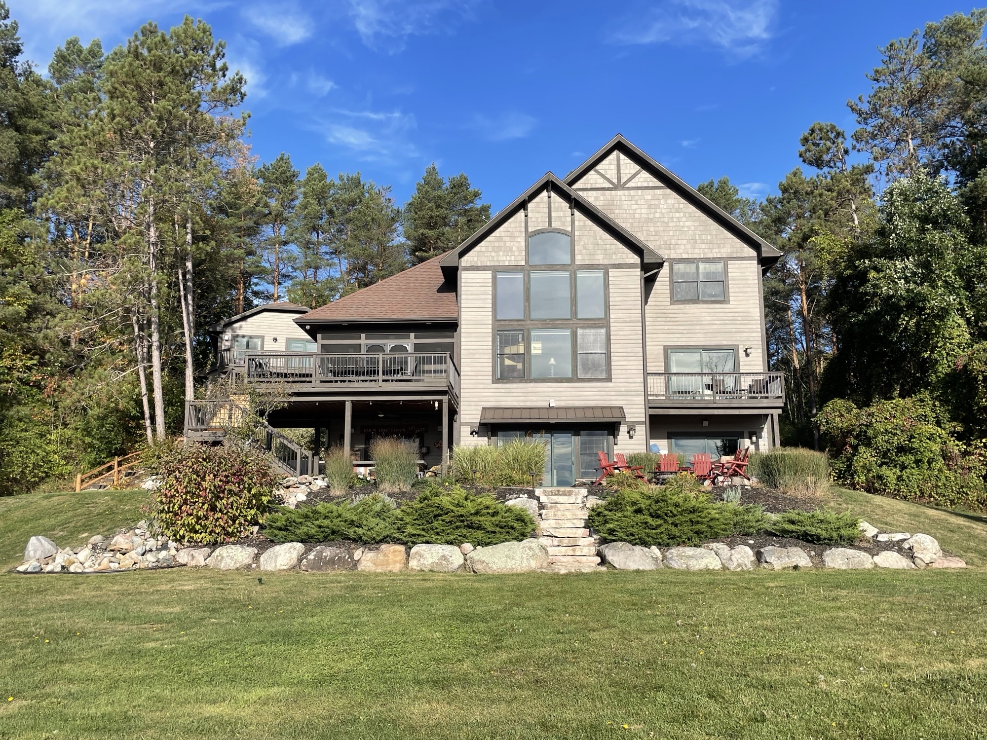 grass-lake-lodge-big-rapids-mi/