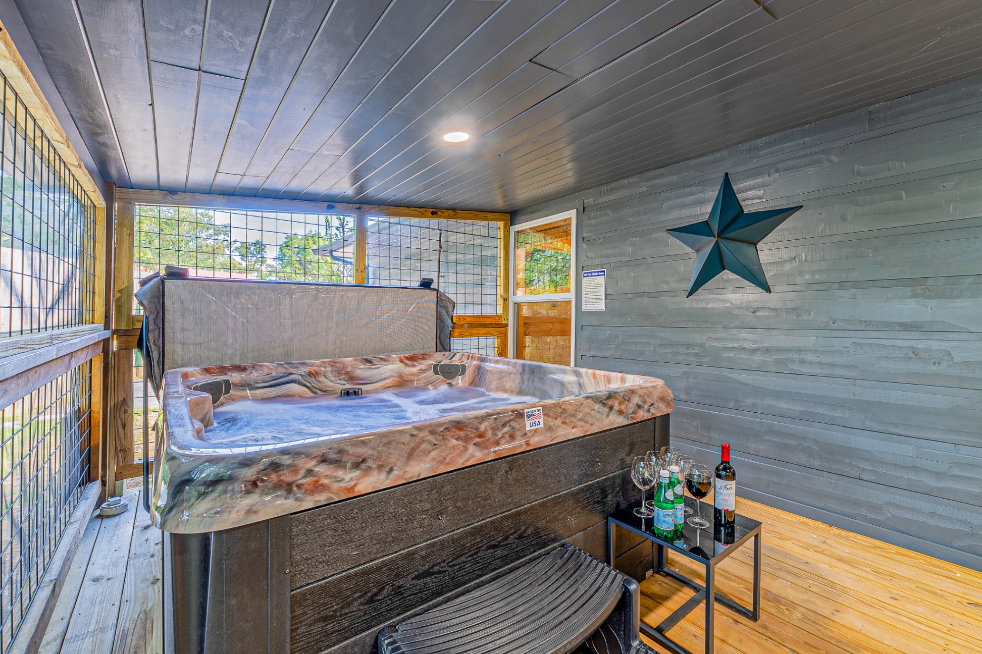 paradise-at-the-smokies-cabin/