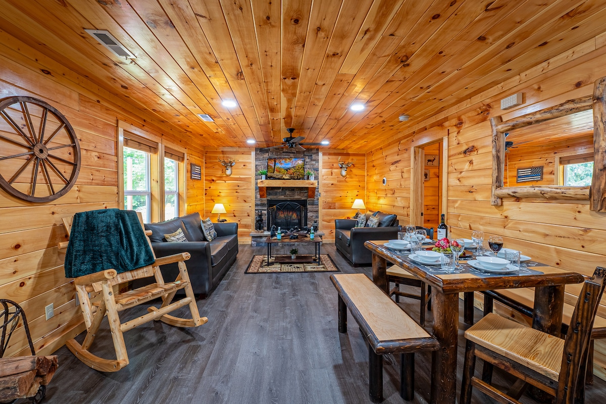 Paradise at the Smokies Cabin