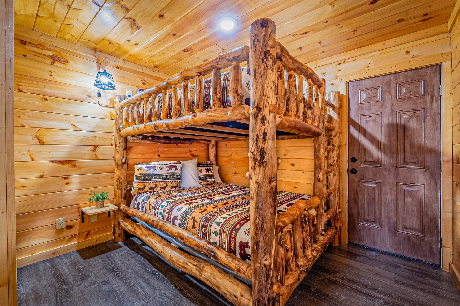 queen over queen bunk bed (sleep 4)