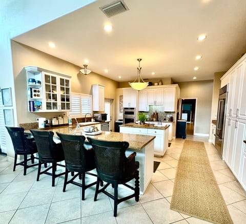 Riverfront 4BR: Heated Pool, Hot Tub, Boat Dock