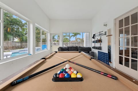 5-Bed Home with Pool & Mini Golf in Boynton Beach
