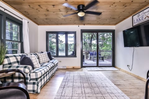 Kozy Cabin at Johnson Lake-Family & Dog Friendly
