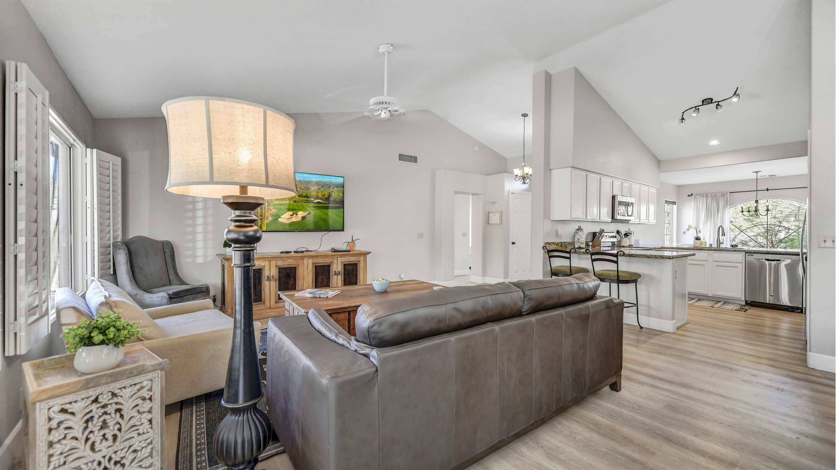 Great Room Opens to Kitche Quiet and Convenient Location. Apprx 4 miles to 101N