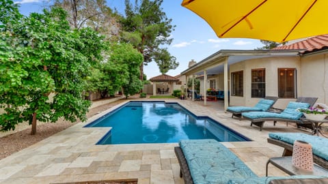 Heated Pool with Baja Shelf