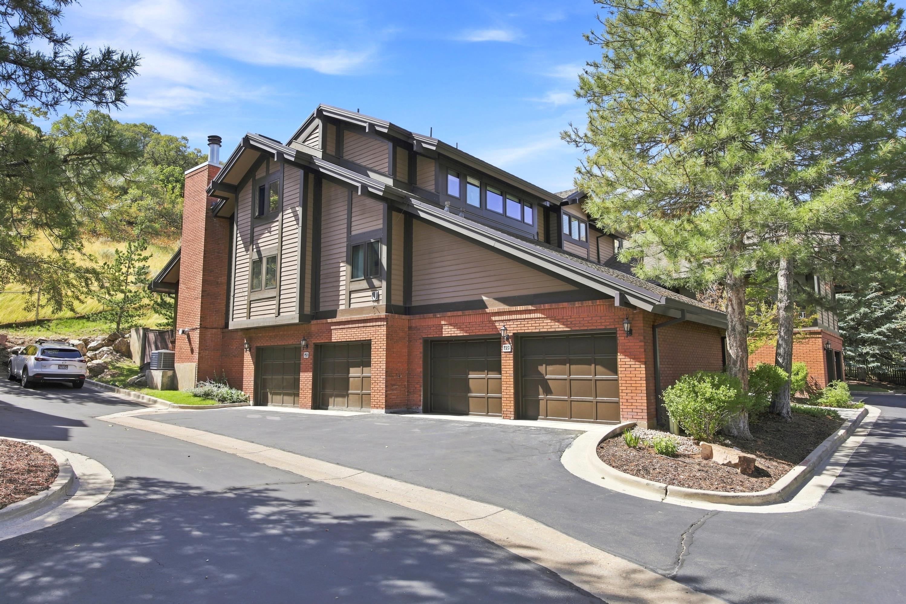 Canyon Racquet Townhome Gorgeous REMODEL