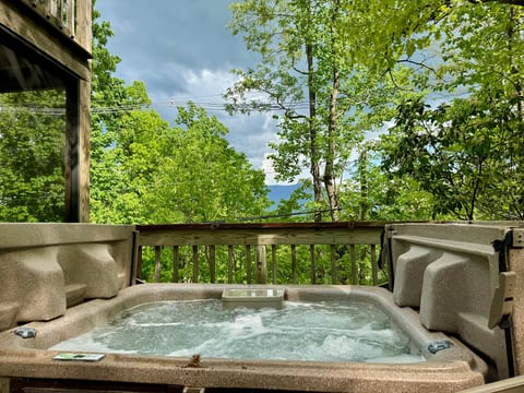 Bear Corner Chalet Gatlinburg TN