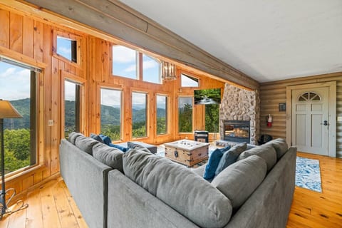 Peaceful Haven Log Cabin Pigeon Forge