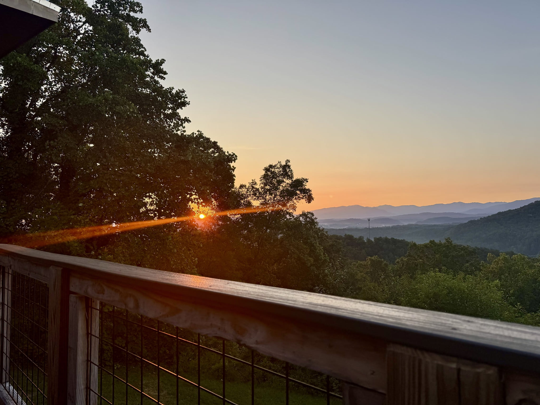 SPRING SUNRISE VIEW