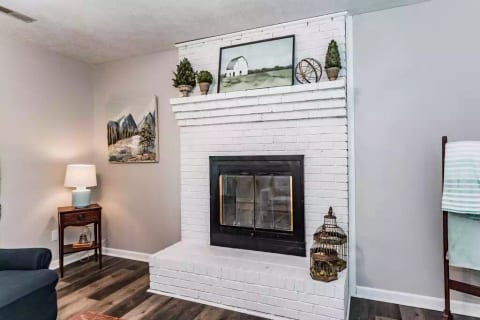 Mountain View Retreat- SAUNA-Hiking- Unit A