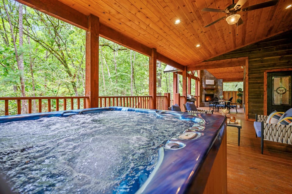6 person therapeutic hot tub.