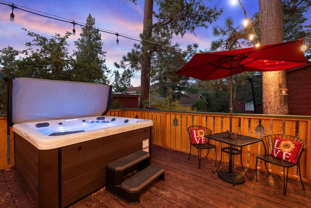NEW HotTub • Near Big Bear Lake & Village • Family