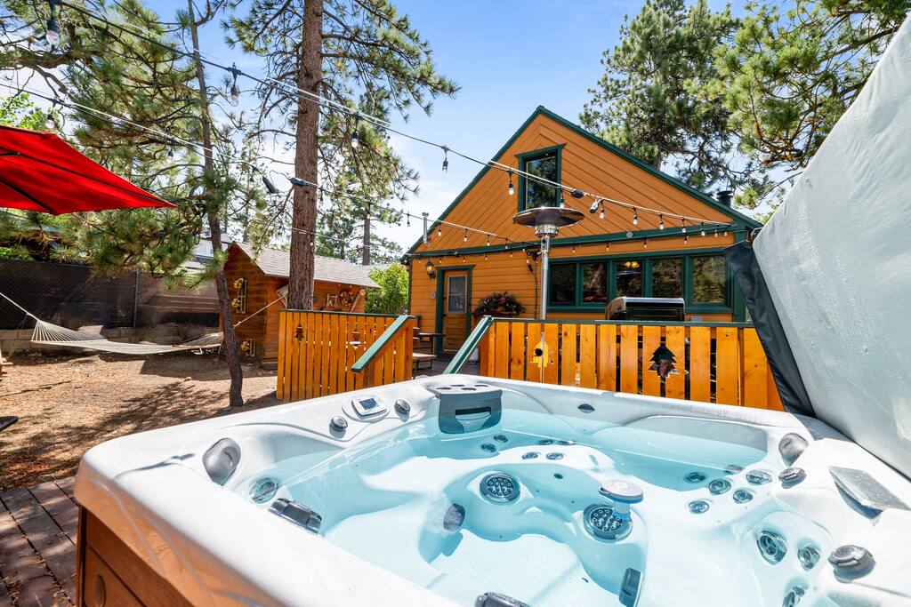 NEW HotTub • Near Big Bear Lake & Village • Family