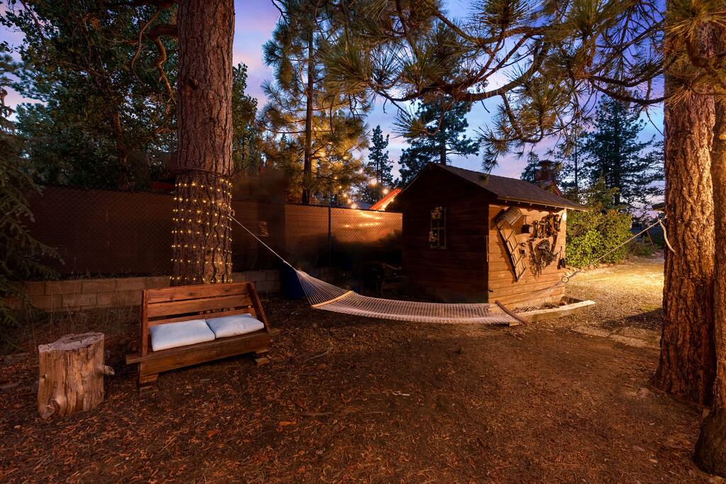 NEW HotTub • Near Big Bear Lake & Village • Family