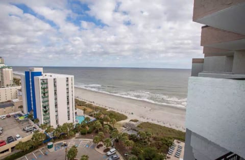 Bluewater 1504 - 1 Bedroom