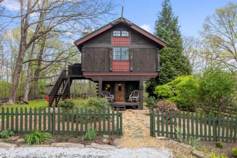 The Dragon House - the only Stabbur (traditional Norwegian log home) in Dahlonega!