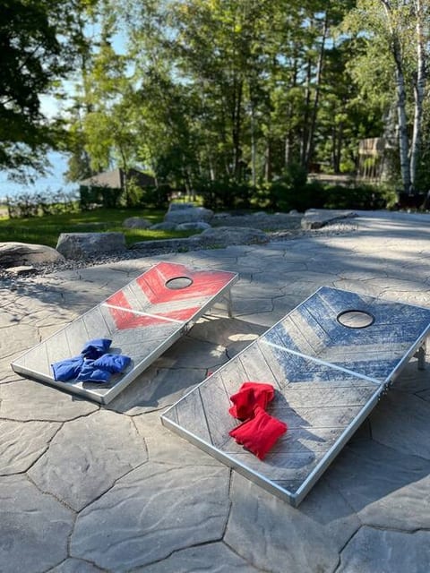 Corn hole