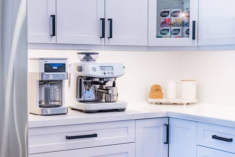 Braun Drip Coffee Maker & Breville Barista Pro Espresso 