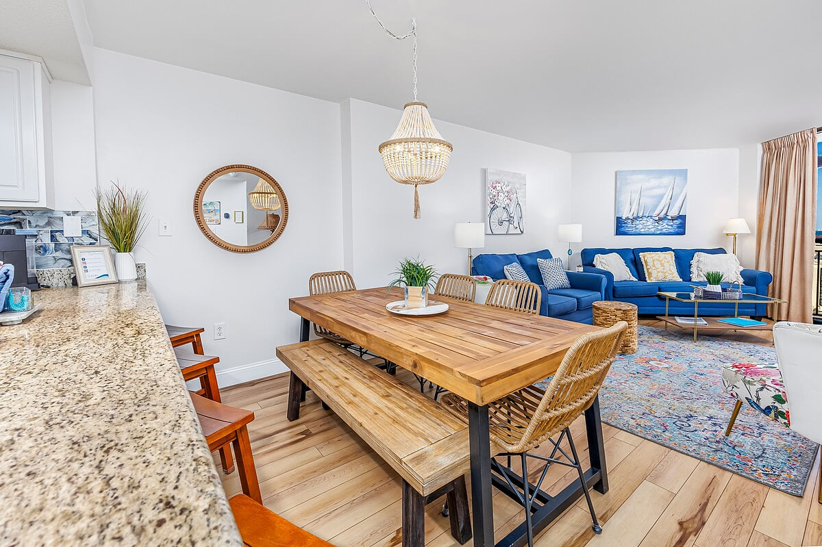 Share meals and create memories in our cozy dining space, accommodating up to six guests at the dining table and four countertop chairs.