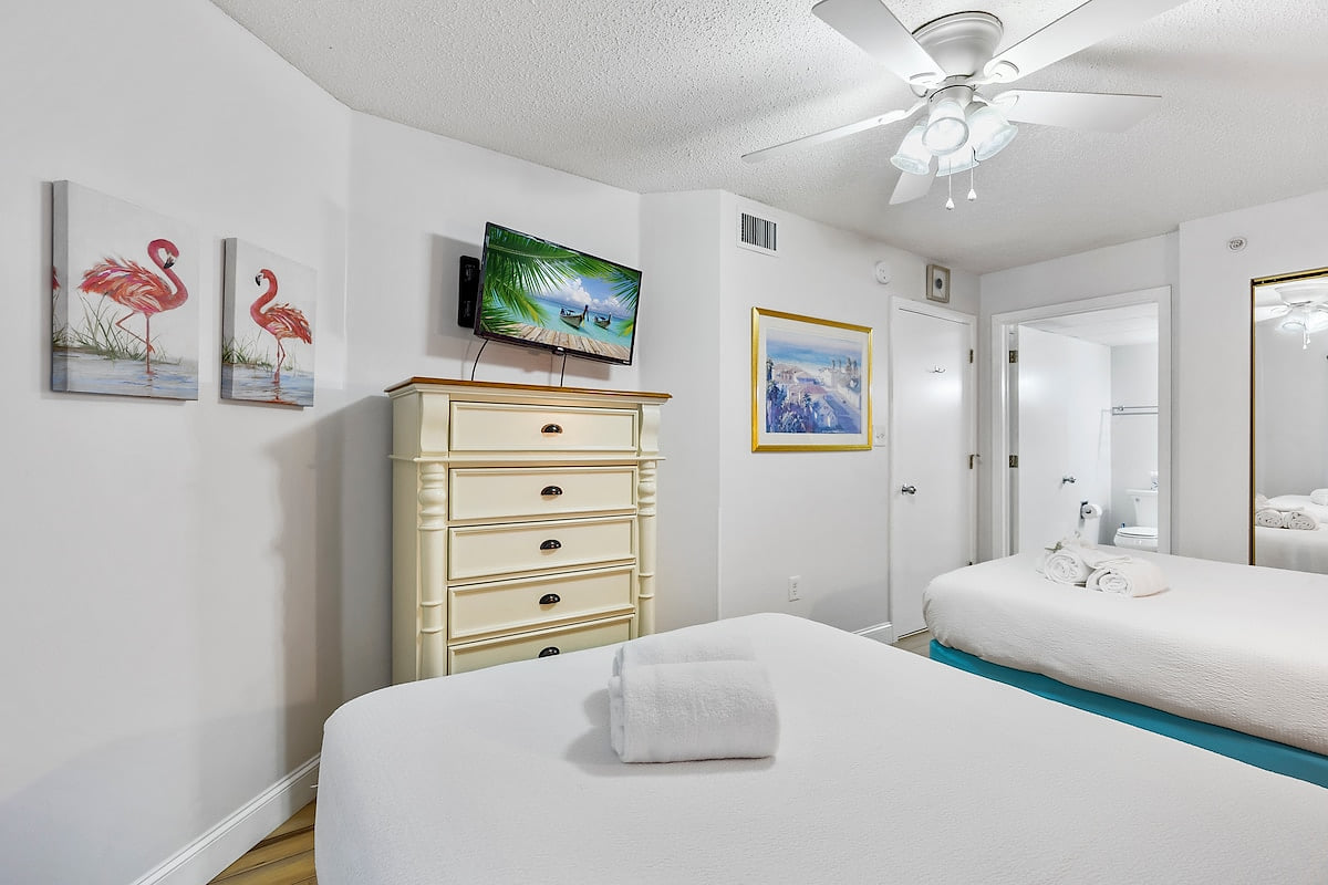Panoramic Oceanfront 3BR at Sand Dunes Resort image 67