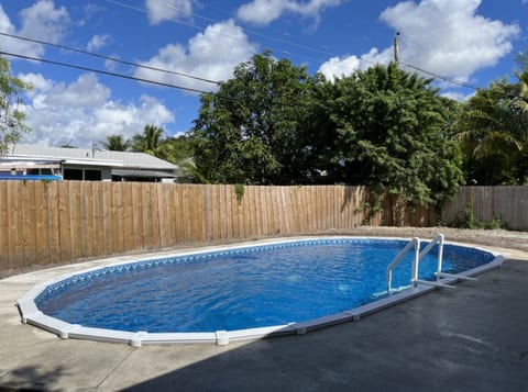 The heated pool invites you to indulge in a refreshing and invigorating experience. 