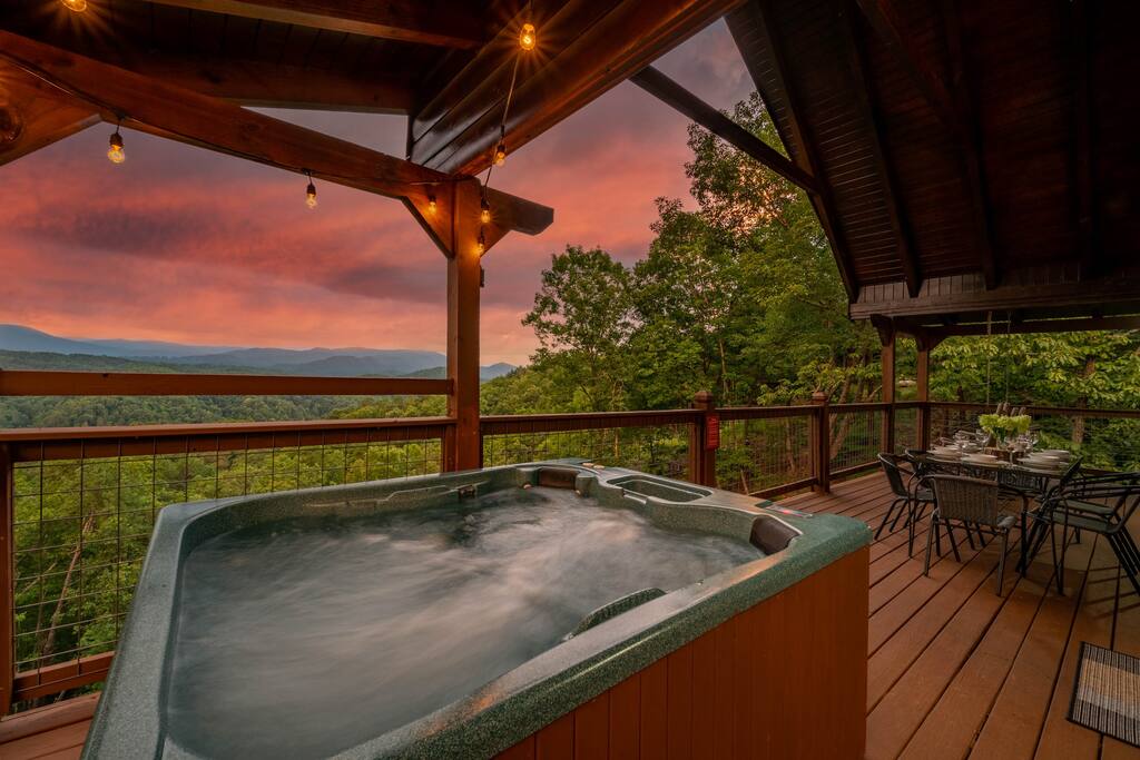 amazing!-views-and-great-location!-near-it-all!/