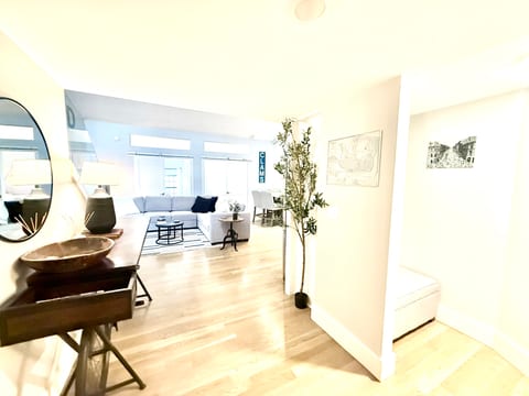 Modern Penthouse in the Old Port