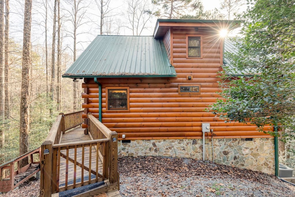 Lake View! Cozy Cabin w/ Hot Tub & Wood Fireplace!