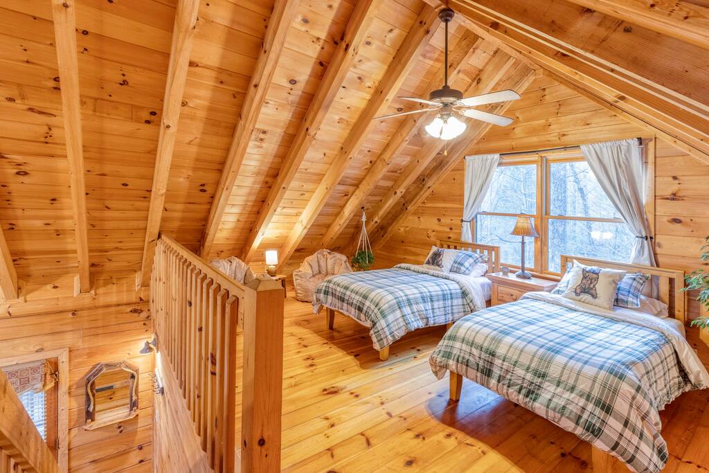 Loft with two twin beds, a foosball table, comfy bean bag chairs, and it's own bathroom. - 70 Holly Hollow - Cherry Log - Cherry Log