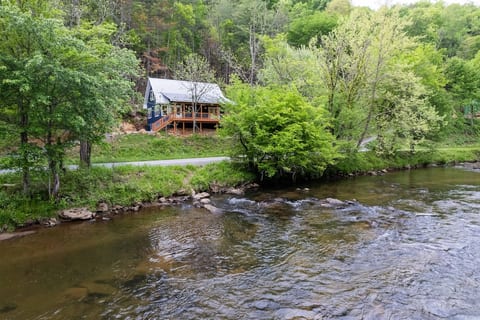 Whee Retreat - 3.5 miles from WCU image 1