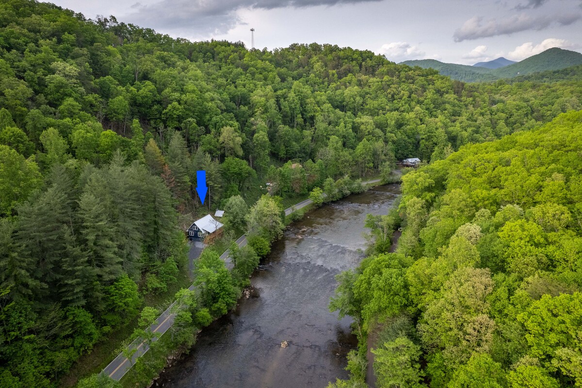 Whee Retreat - 3.5 miles from WCU image 5