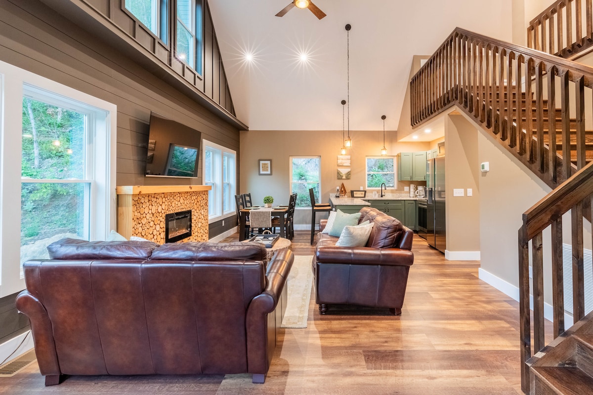 Whee Retreat - 3.5 miles from WCU image 2